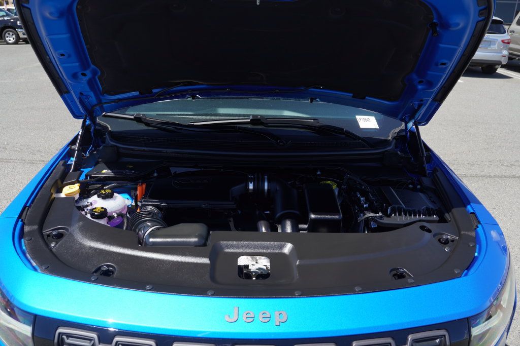 Used 2026 Jeep Cherokee Overland AWD/4WD image 17