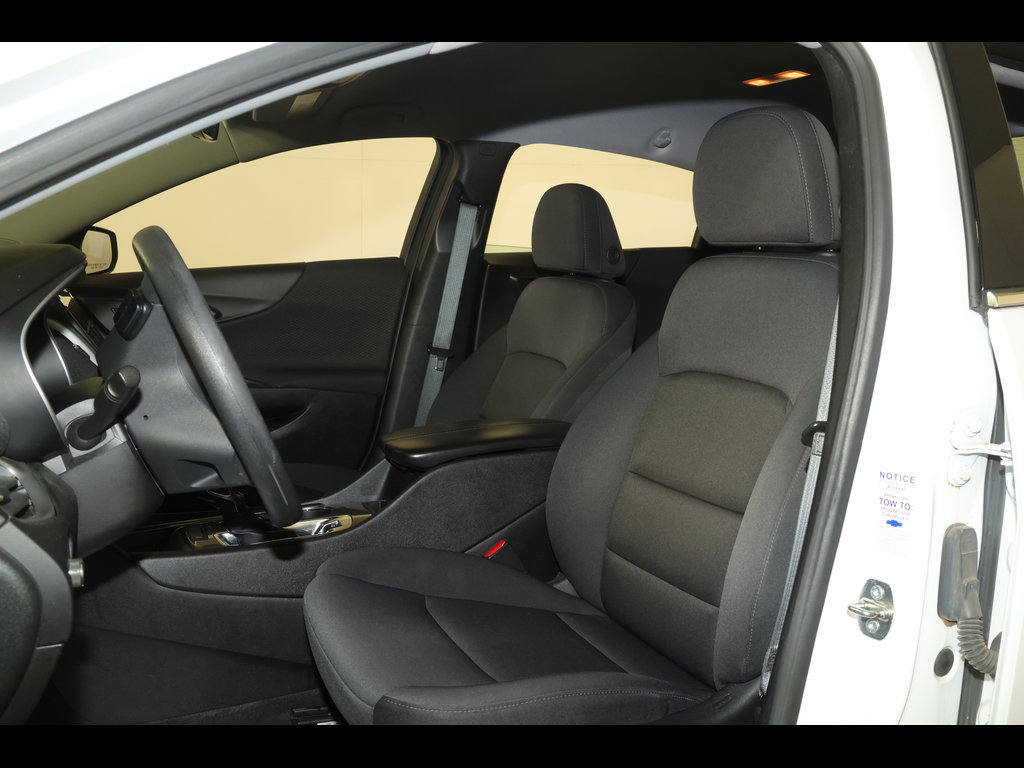 Used 2024 Chevrolet Malibu LT FWD image 21