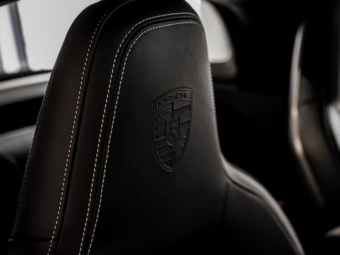 Certified 2025 Porsche 911 Targa 4 GTS image 29