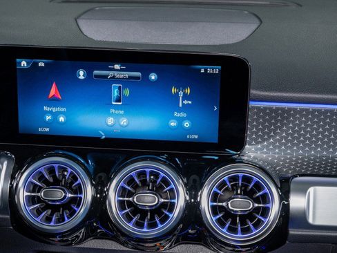 Certified 2025 Mercedes-Benz GLB 250 image 18