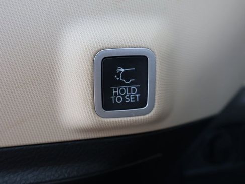 Used 2022 Jeep Grand Cherokee Limited w/ Trailer Tow Prep Group (B) image 21