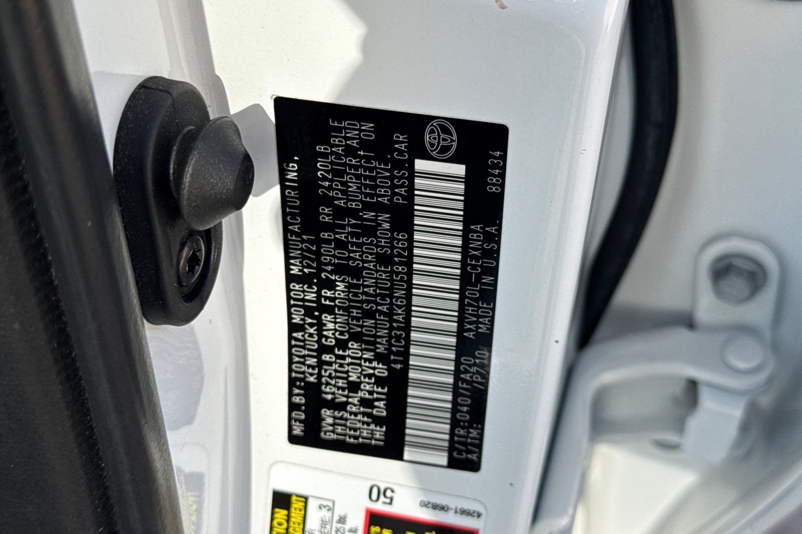 Certified 2022 Toyota Camry LE FWD image 35