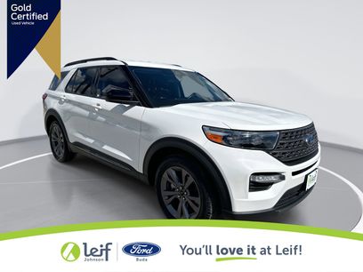Certified 2022 Ford Explorer XLT w/ Equipment Group 202A