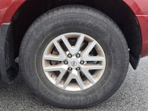 Used 2017 Nissan Frontier SV image 7