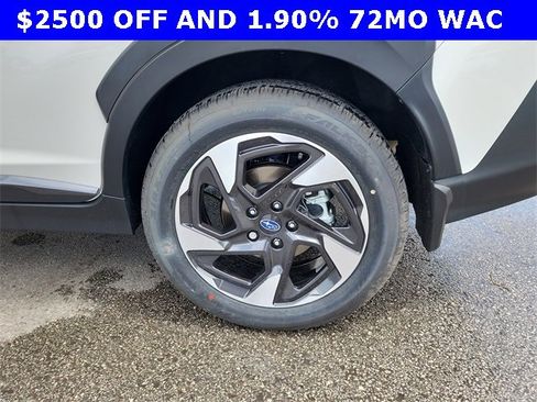 New 2025 Subaru Crosstrek 2.5i Limited w/ Crosstrek Mirror Package image 28