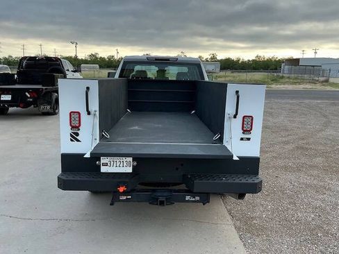 Used 2024 Chevrolet Silverado 2500 W/T w/ WT Fleet Convenience Package AWD/4WD image 7