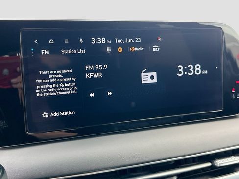 Used 2025 Hyundai Palisade Calligraphy FWD image 15