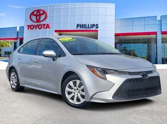 Used 2022 Toyota Corolla LE video 1