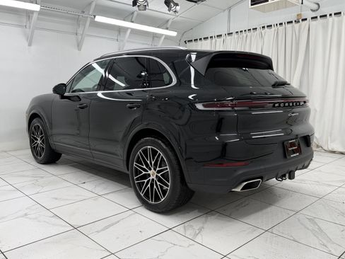 New 2026 Porsche Cayenne AWD/4WD image 14