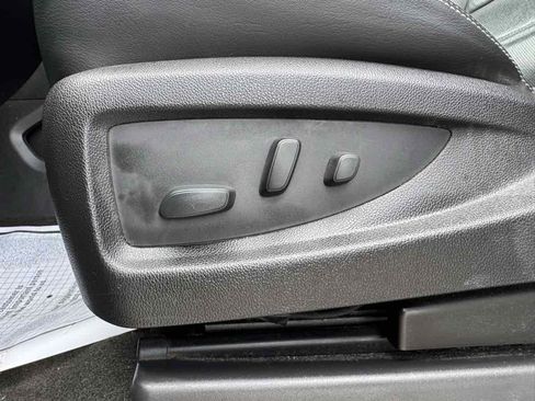 Used 2017 GMC Yukon Denali w/ Open Road Package image 23