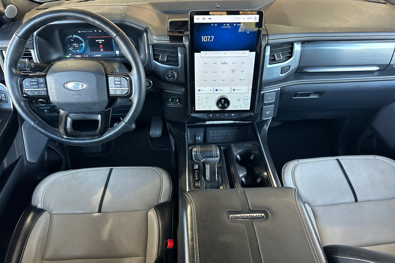 Used 2023 Ford F150 Lightning Platinum AWD/4WD image 12