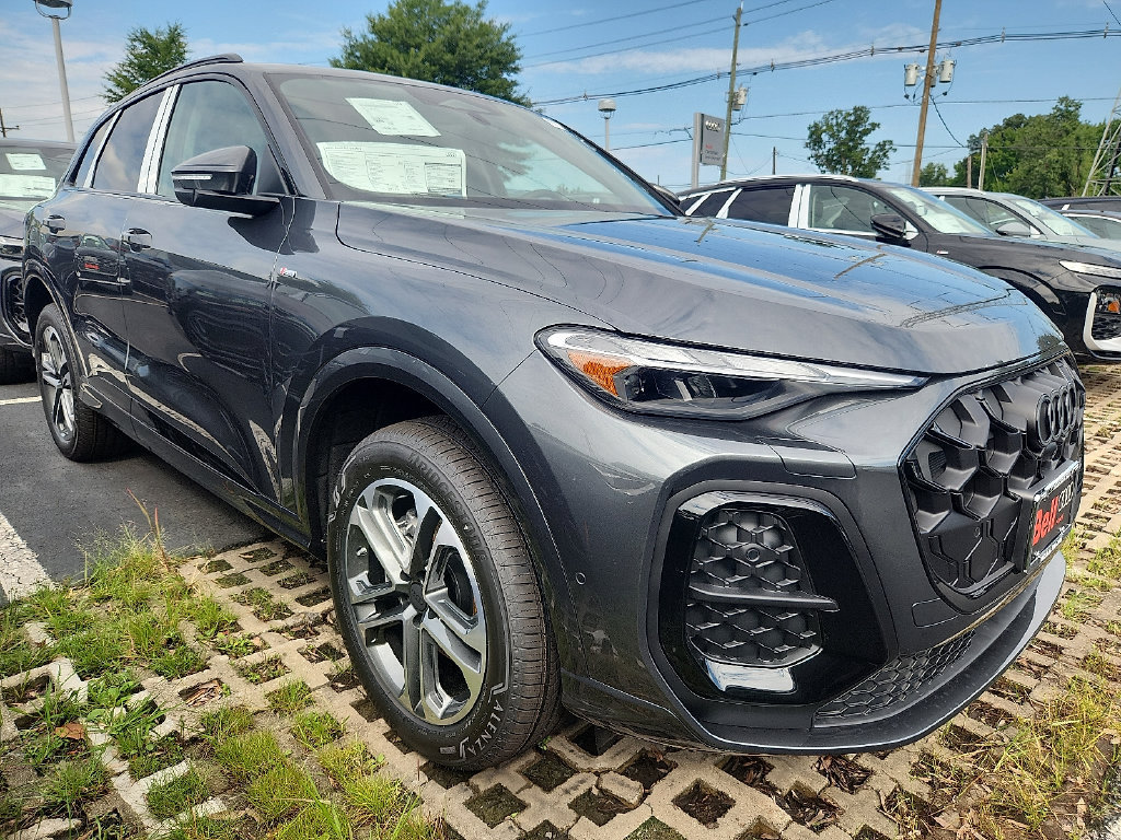 New 2026 Audi Q5 2.0T AWD/4WD image 2