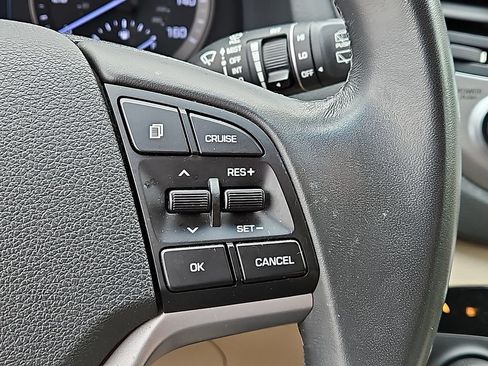 Used 2017 Hyundai Tucson Limited AWD/4WD image 22