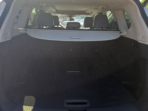Used 2023 Nissan Rogue Platinum AWD/4WD image 9