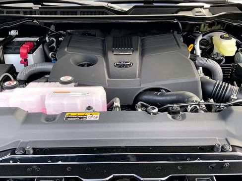 New 2026 Toyota Tundra SR5 AWD/4WD image 16