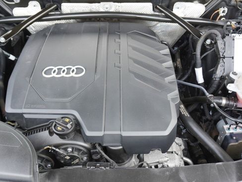 Used 2021 Audi Q5 2.0T Premium AWD/4WD image 35