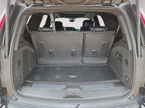Used 2021 Cadillac Escalade Sport Platinum AWD/4WD image 11