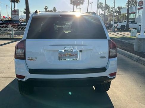 Used 2014 Jeep Compass Latitude image 22