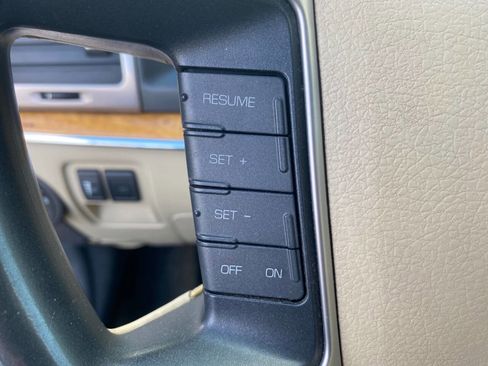 Used 2012 Lincoln MKZ AWD image 39