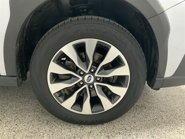 Used 2023 Subaru Outback Limited AWD/4WD image 14