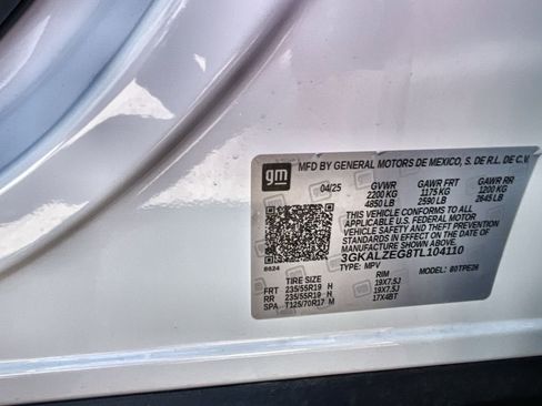 New 2026 GMC Terrain Denali w/ LPO, Floor Liner Package image 41