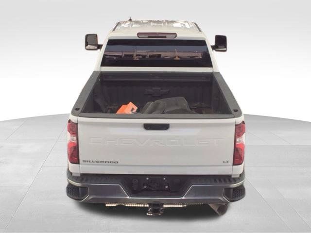 Used 2024 Chevrolet Silverado 2500 LT AWD/4WD image 4