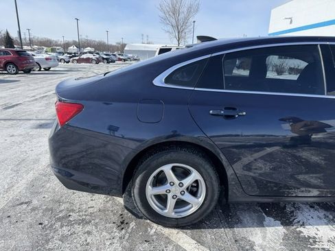 Certified 2016 Chevrolet Malibu LS image 4