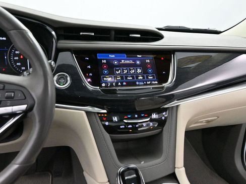 Certified 2023 Cadillac XT6 Premium Luxury w/ Technology Package image 18