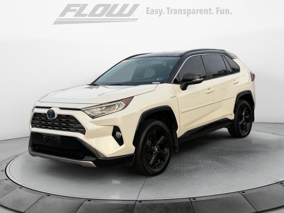 Used 2019 Toyota RAV4 XSE AWD/4WD image 4
