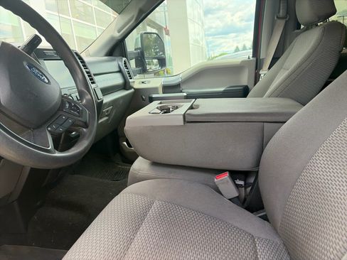 Used 2017 Ford F350 XLT AWD/4WD image 6