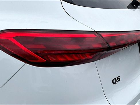 New 2025 Audi Q5 Premium Plus AWD/4WD image 9