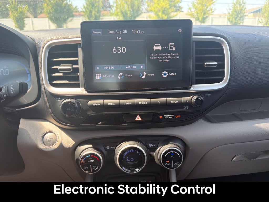 Used 2026 Hyundai Venue SEL FWD image 19