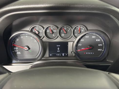 Used 2022 Chevrolet Silverado 1500 Custom image 24
