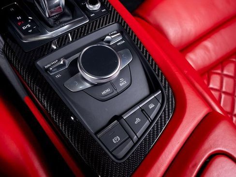 Used 2022 Audi R8 V10 performance image 49