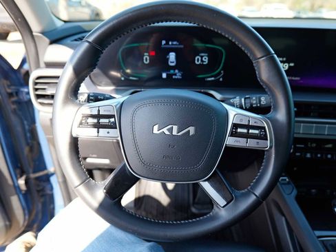 Used 2023 Kia Telluride S w/ S Sunroof Package image 12