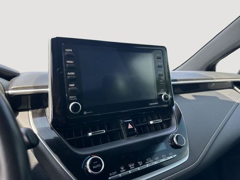 Used 2022 Toyota Corolla SE FWD image 12