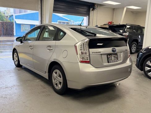 Used 2010 Toyota Prius Five image 6