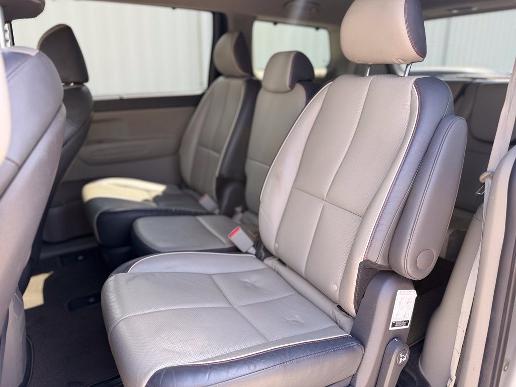 Used 2017 Kia Sedona LX w/ LX Essentials Premium Package FWD image 20