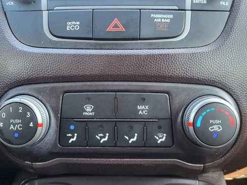 Used 2015 Hyundai Tucson SE FWD image 36
