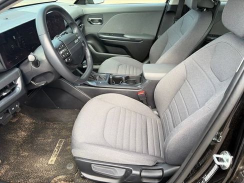 Used 2025 Kia K4 EX FWD image 9