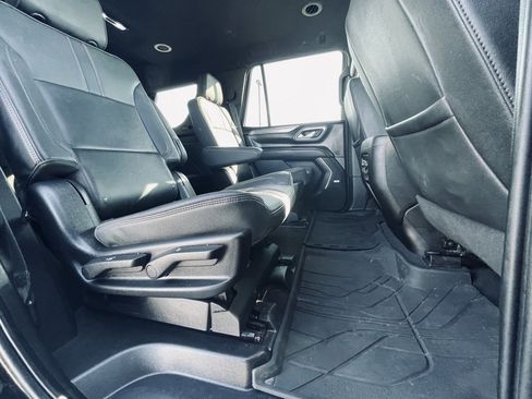 Used 2024 Chevrolet Tahoe RST w/ Luxury Package image 28