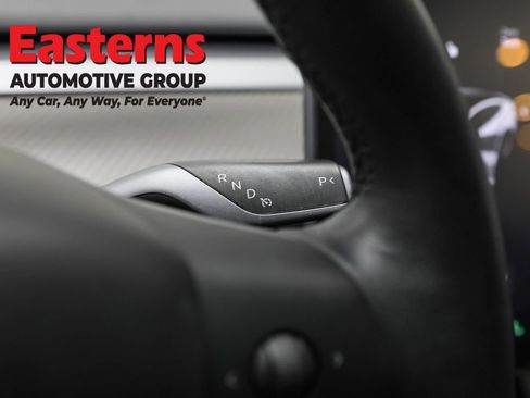 Used 2019 Tesla Model 3 Performance image 13