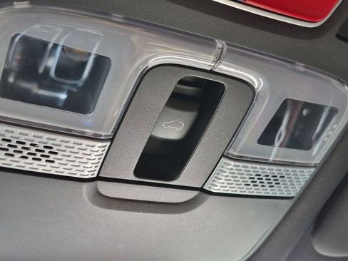 Certified 2023 Kia Telluride EX w/ EX Captain's Chair Package AWD/4WD image 24