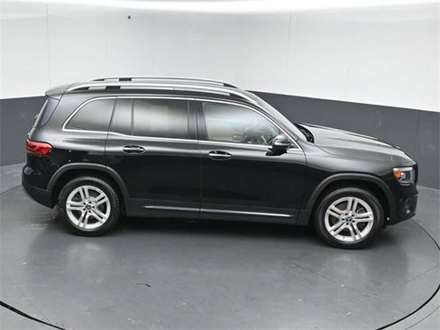 Used 2021 Mercedes-Benz GLB 250 4MATIC image 53