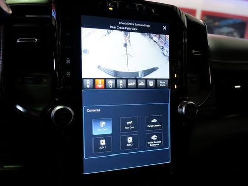 Used 2024 RAM 3500 Limited AWD/4WD image 25