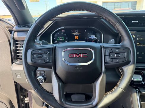 Used 2024 GMC Sierra 1500 AT4 w/ Technology Package AWD/4WD image 29