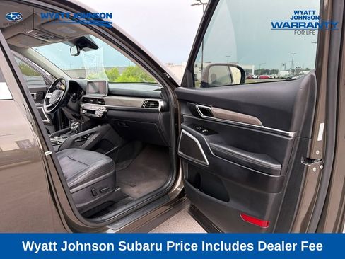 Used 2022 Kia Telluride EX w/ EX Premium Package FWD image 36