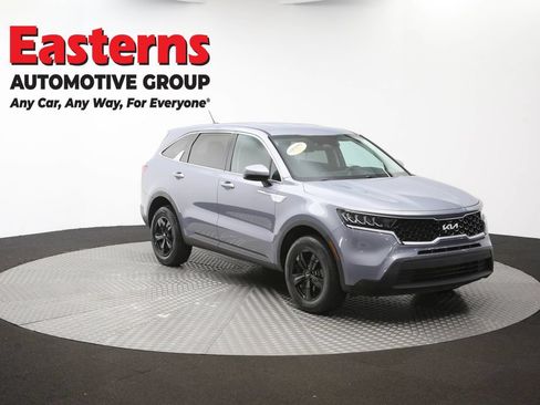 Used 2023 Kia Sorento LX AWD/4WD image 48