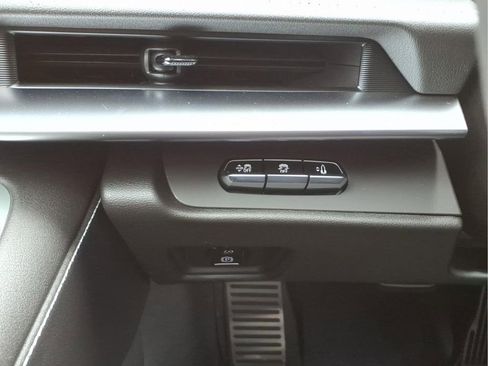 New 2026 Chevrolet Corvette Stingray Coupe w/ 1LT image 13