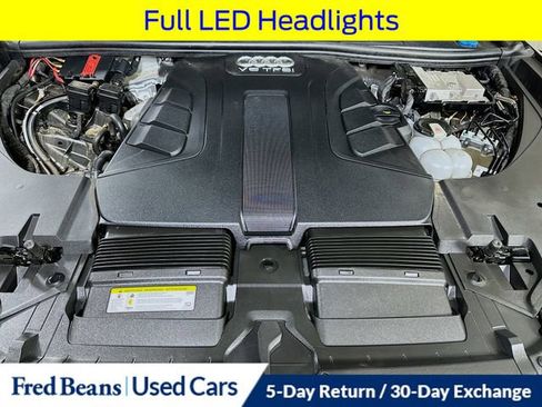 Used 2018 Audi Q7 3.0T Premium Plus w/ Premium Plus Package AWD/4WD image 39